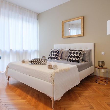 Padova Lux Station Apartment Bagian luar foto